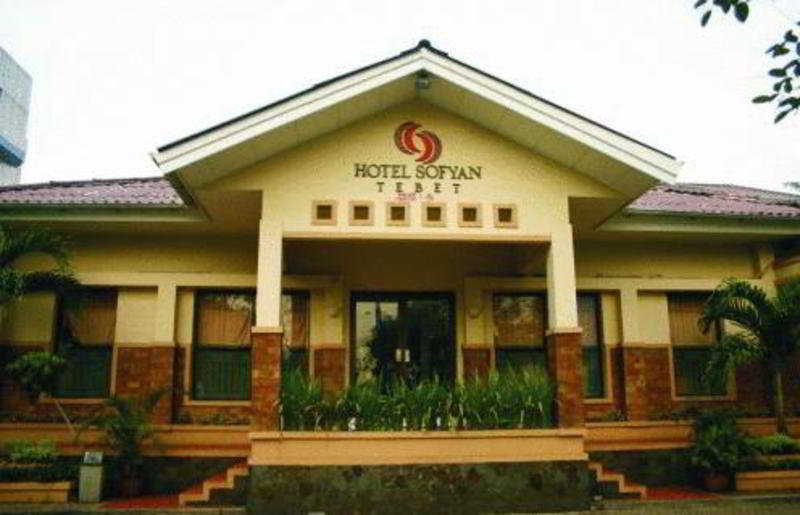 Sofyan Hotel Soepomo Giacarta Esterno foto
